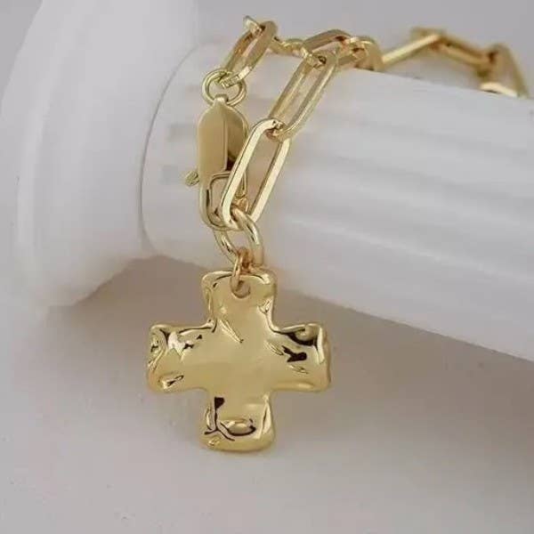 NOTABLE HAMMERED CROSS FRONT TOGGLE NECKLACE | 40NK9666: GOLD