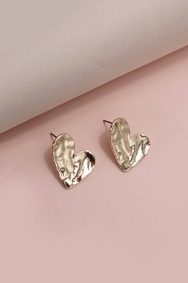HAMMERED HEART EARRINGS